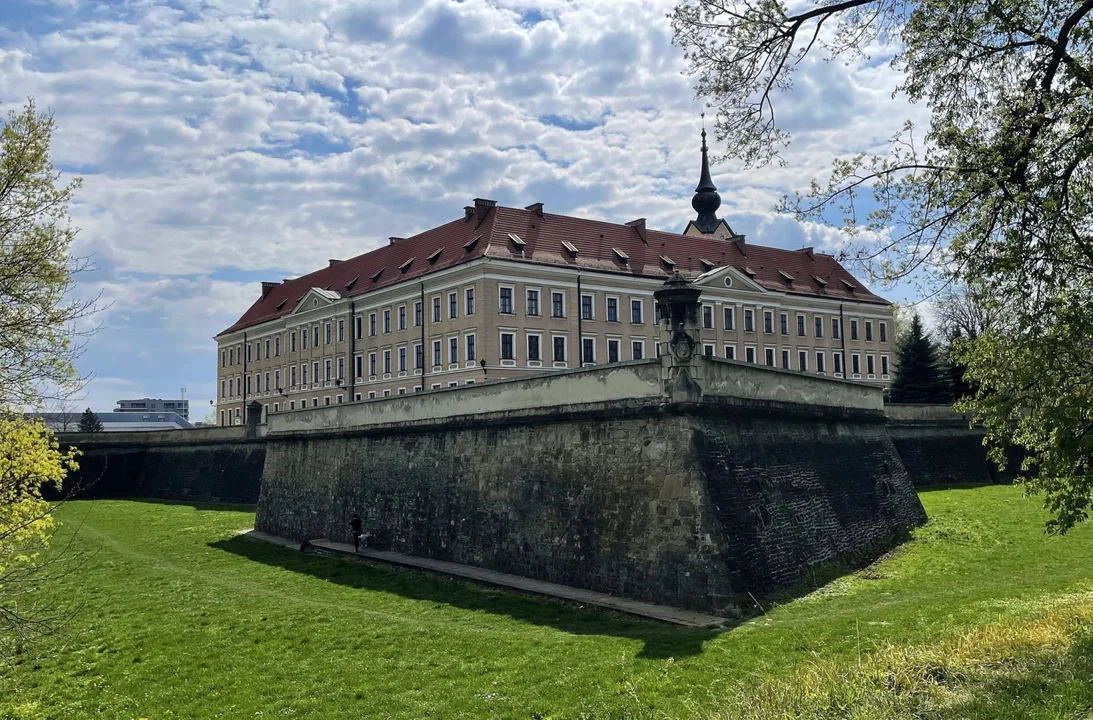 Już wkrótce zwiedzanie Zamku Lubomirskich. Gdzie można odebrać darmowe wejściówki? [ZDJĘCIA] - Zdjęcie główne