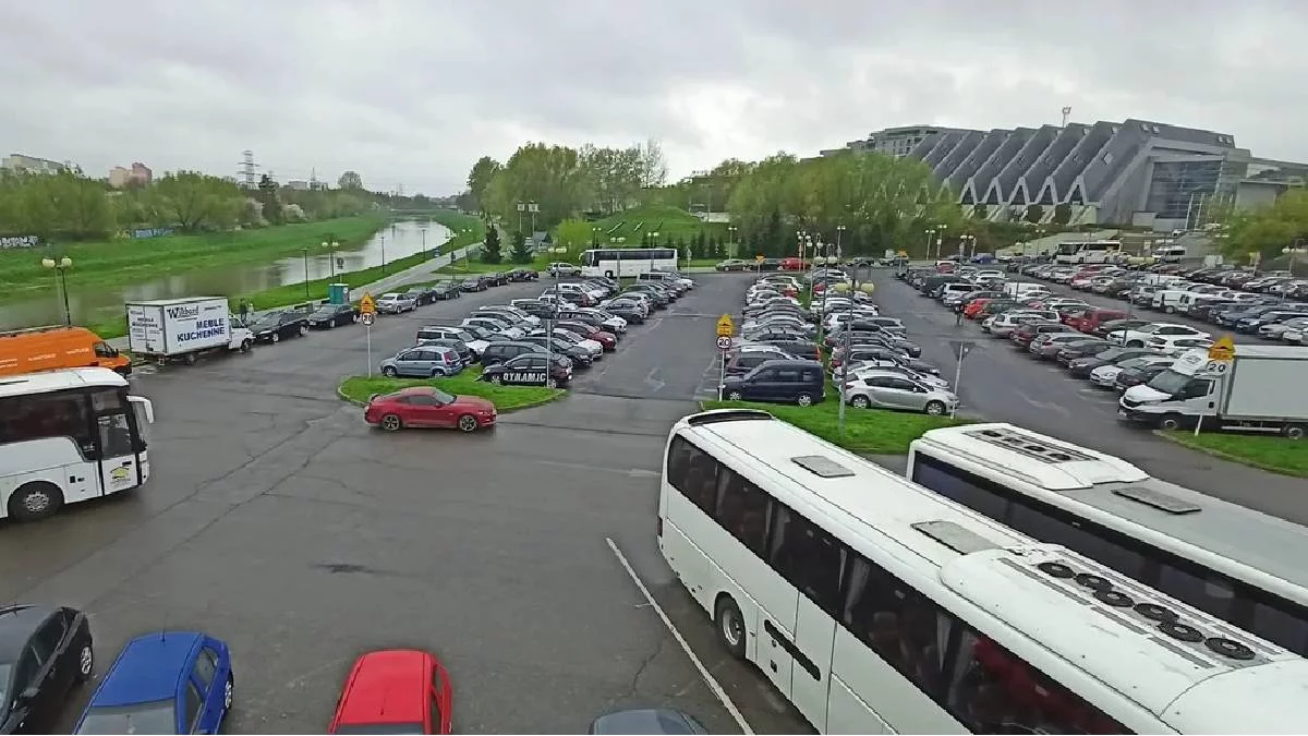 W poniedziałek parking przy Podpromiu będzie częściowo zamknięty. Dlaczego? - Zdjęcie główne