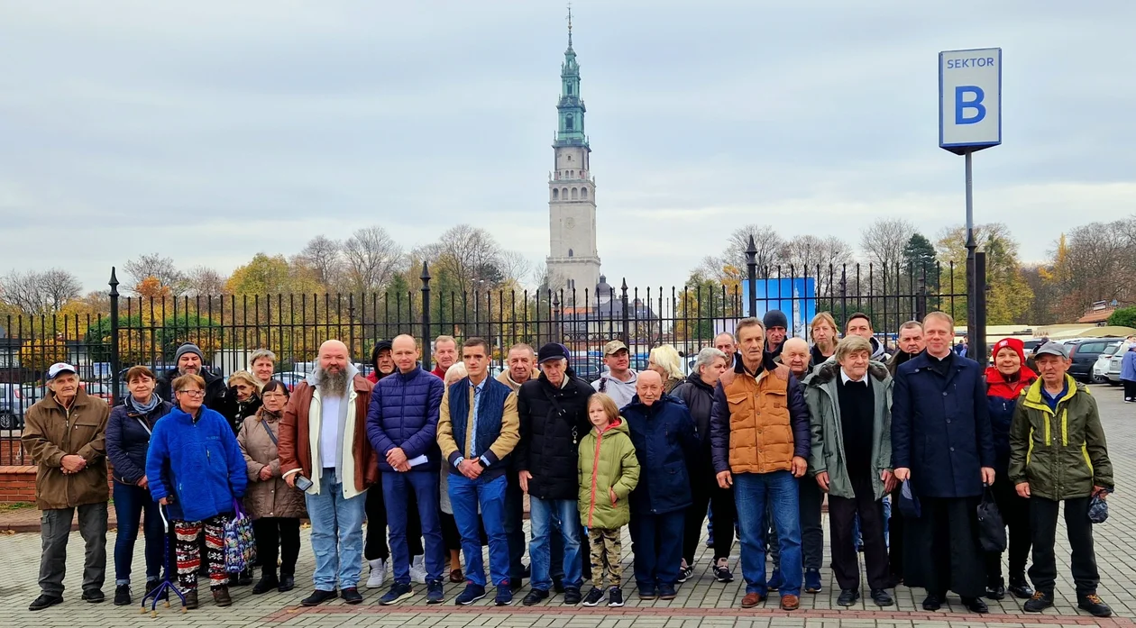 Bezdomni z Rzeszowa i Jasła pielgrzymowali na Jasną Górę [ZDJĘCIA] - Zdjęcie główne