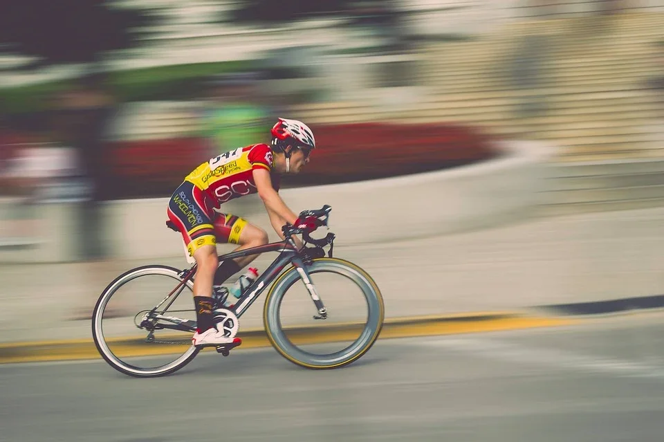 W środę Tour De Pologne w Rzeszowie. Zobacz utrudnienia na drogach - Zdjęcie główne