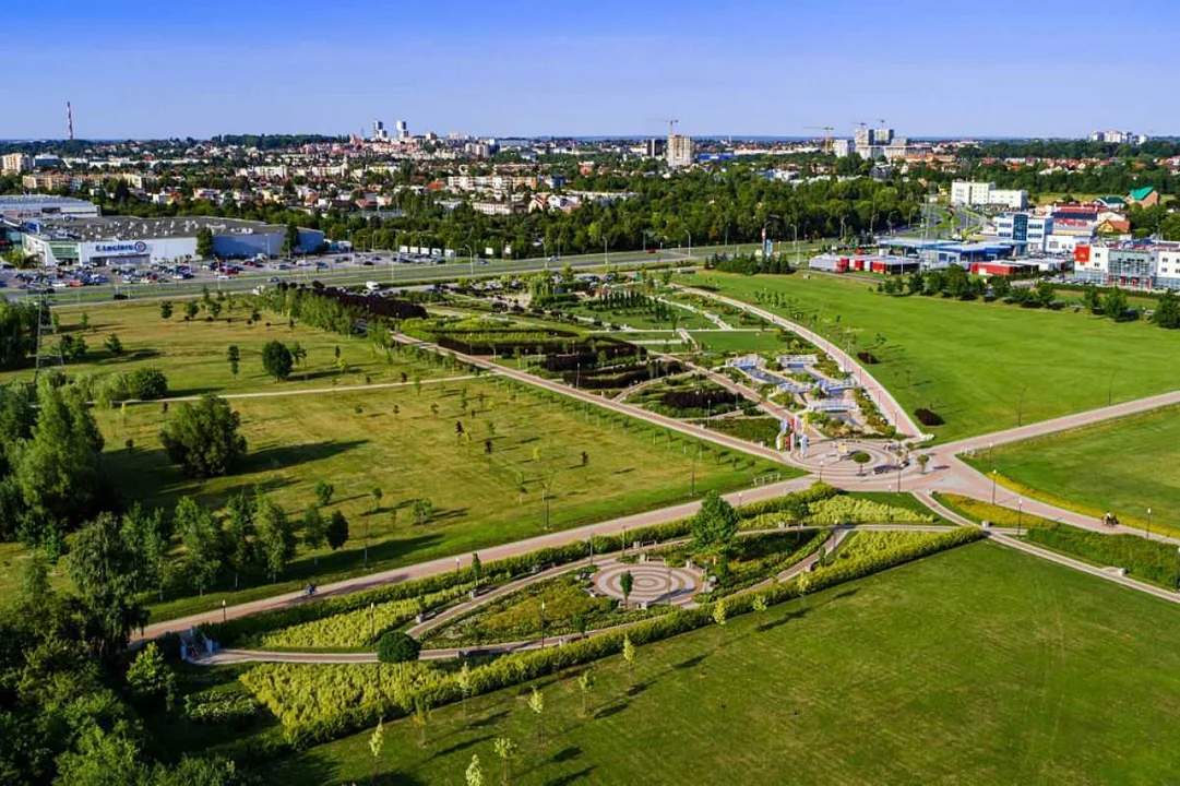 Ekologiczny piknik w Parku Papieskim w Rzeszowie  - Zdjęcie główne