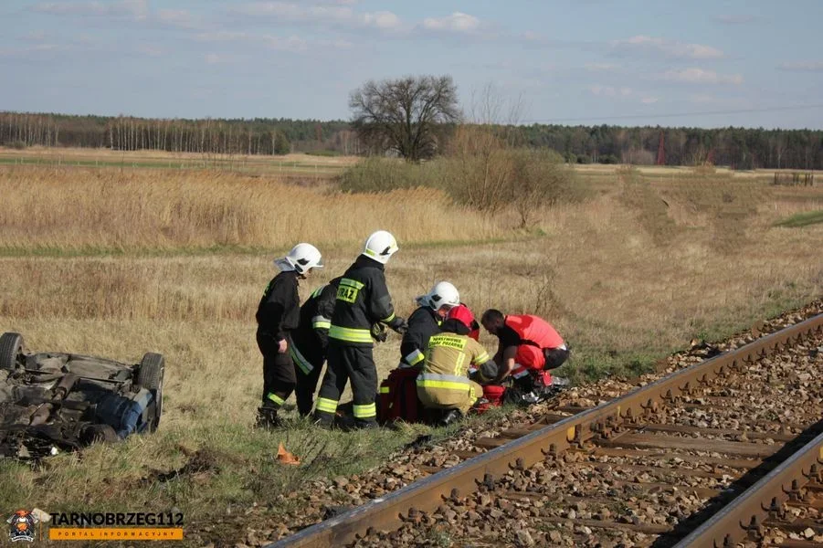 Tragiczne informacje ze szpitala w Rzeszowie. Zmarł nastolatek poszkodowany w wypadku na przejeździe kolejowym w Tarnobrzegu [ZDJĘCIA] - Zdjęcie główne