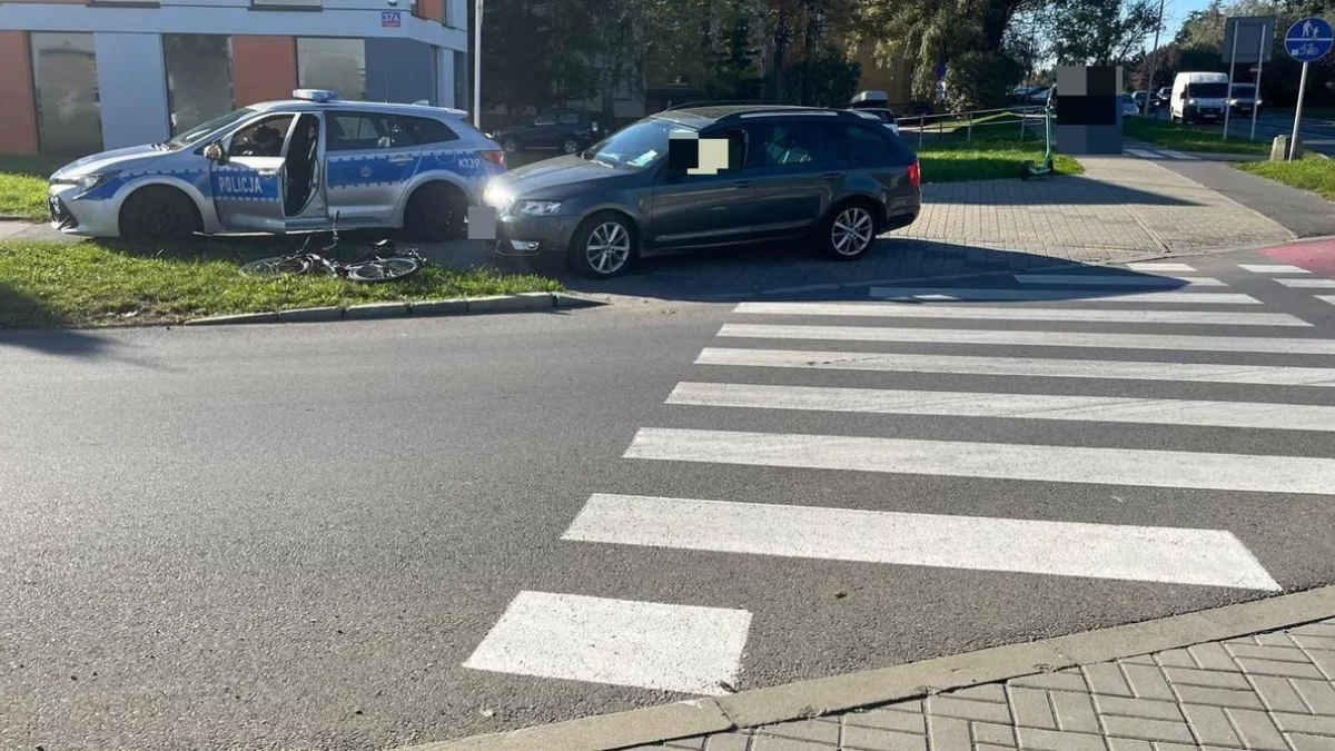 Potrąciła 79-letniego rowerzystę! Mężczyzna trafił do szpitala - Zdjęcie główne