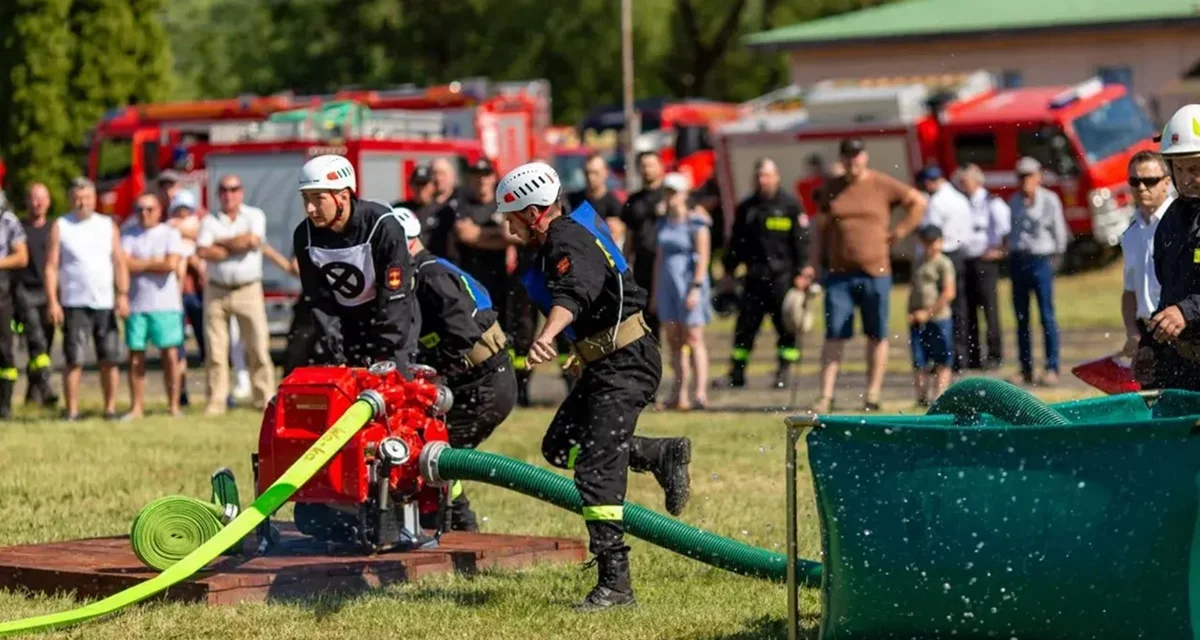 Zawody sportowo-pożarnicze w Baligrodzie. Drugi raz z rzędu najlepsi okazali się strażacy z Olszanicy [ZDJĘCIA] - Zdjęcie główne