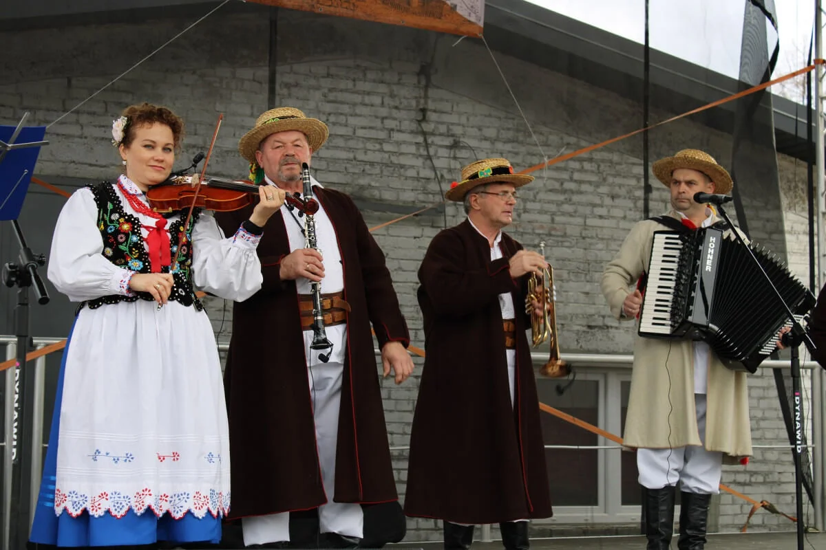 Koncerty, warsztaty, rękodzieło... W Bukowsku odbył się kiermasz Smaki Wołoskiej Kultury - Zdjęcie główne