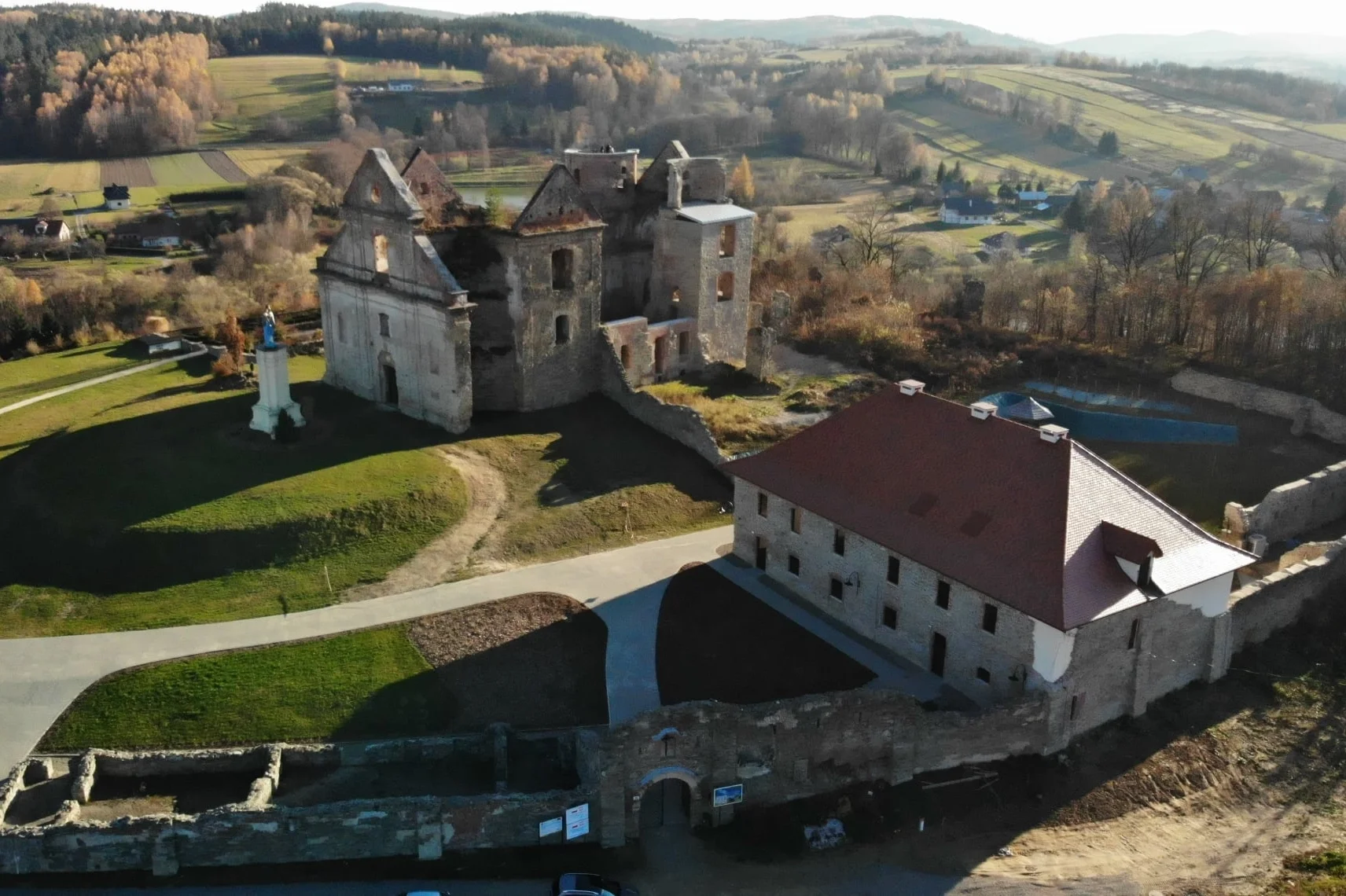 Nowoczesność połączona z historią. W Zagórzu otwarto Centrum Kultury Foresterium - Zdjęcie główne