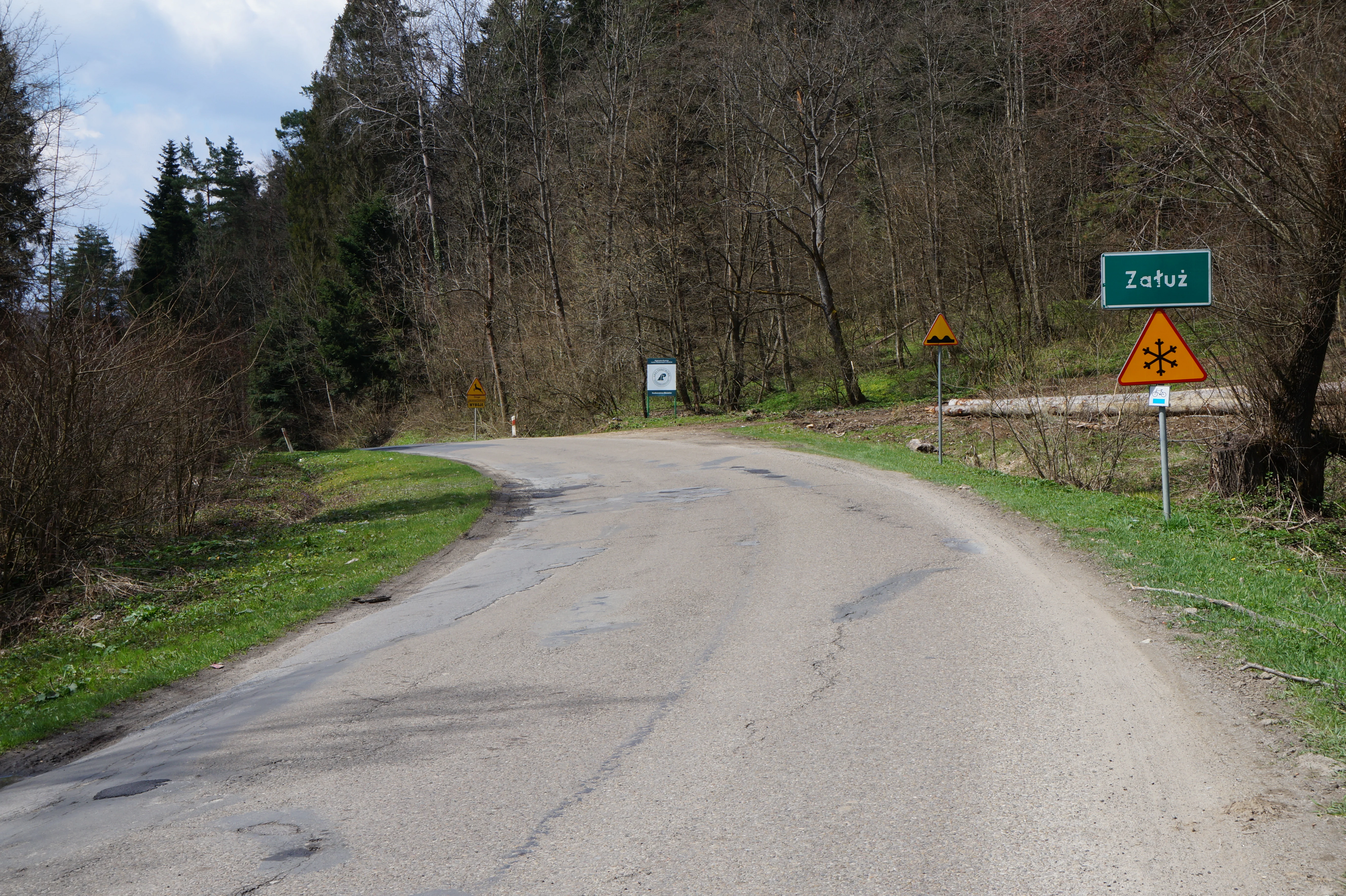 Droga pomiędzy Załużem a Leskiem zostanie wyremontowana. Na tą inwestycję czekano bardzo długo - Zdjęcie główne