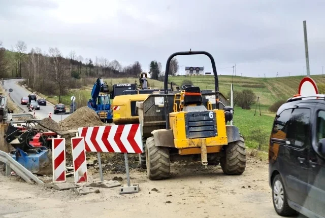 Jedna z głównych tras nad Jezioro Solińskie będzie zamknięta - Zdjęcie główne