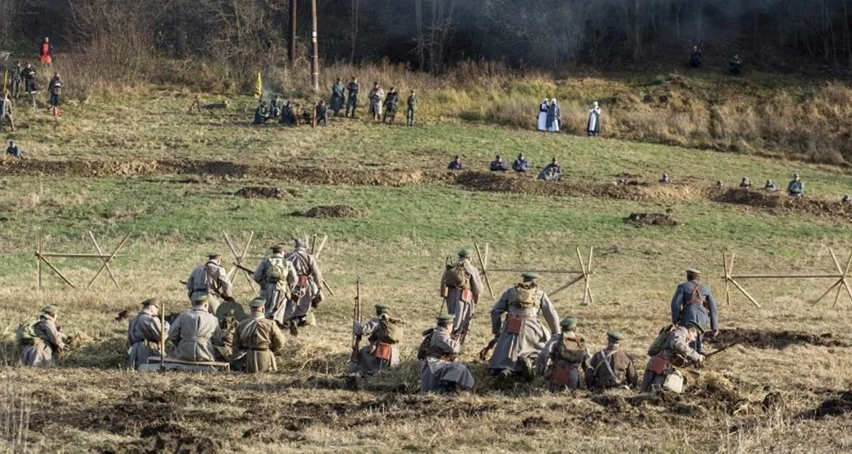 Rekonstrukcja bitwy historycznej stoczonej w Bieszczadach w 1915 roku. Podczas wydarzenia pojawią się repliki samolotów - Zdjęcie główne