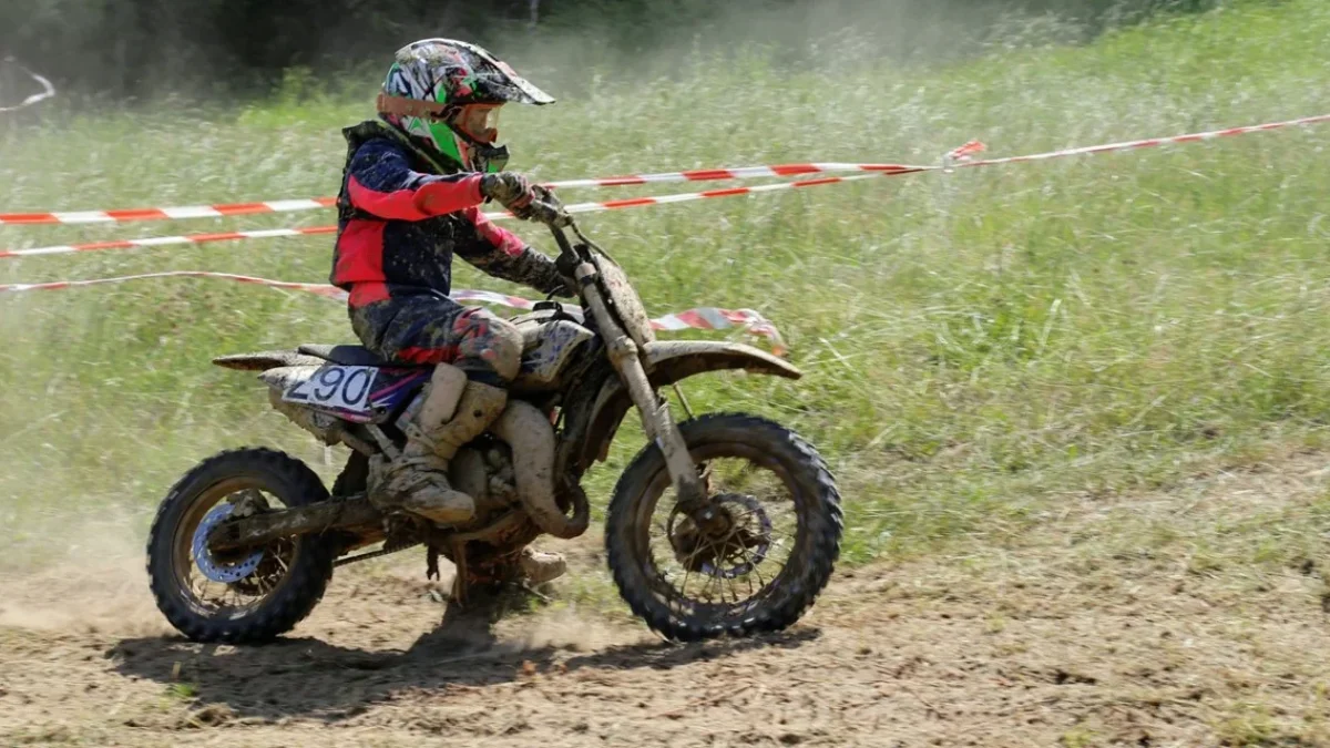 Walka o Puchar Południowej Polski Cross Country w Weremieniu. Na starcie blisko 200 zawodników - Zdjęcie główne