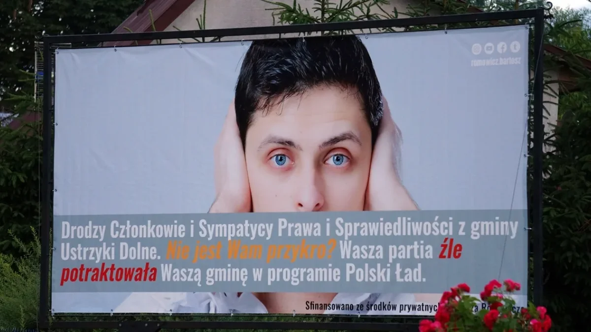 Burmistrz Ustrzyk Dolnych apeluje, by mieszkańcy nie głosowali na PiS. Na terenie gminy postawiono specjalne billboardy - Zdjęcie główne