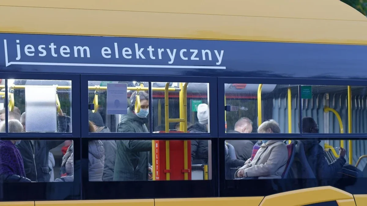 Po Bieszczadach będą jeździć elektryczne autobusy? Gmina Ustrzyki Dolne otrzymała ogromne dofinasowanie - Zdjęcie główne