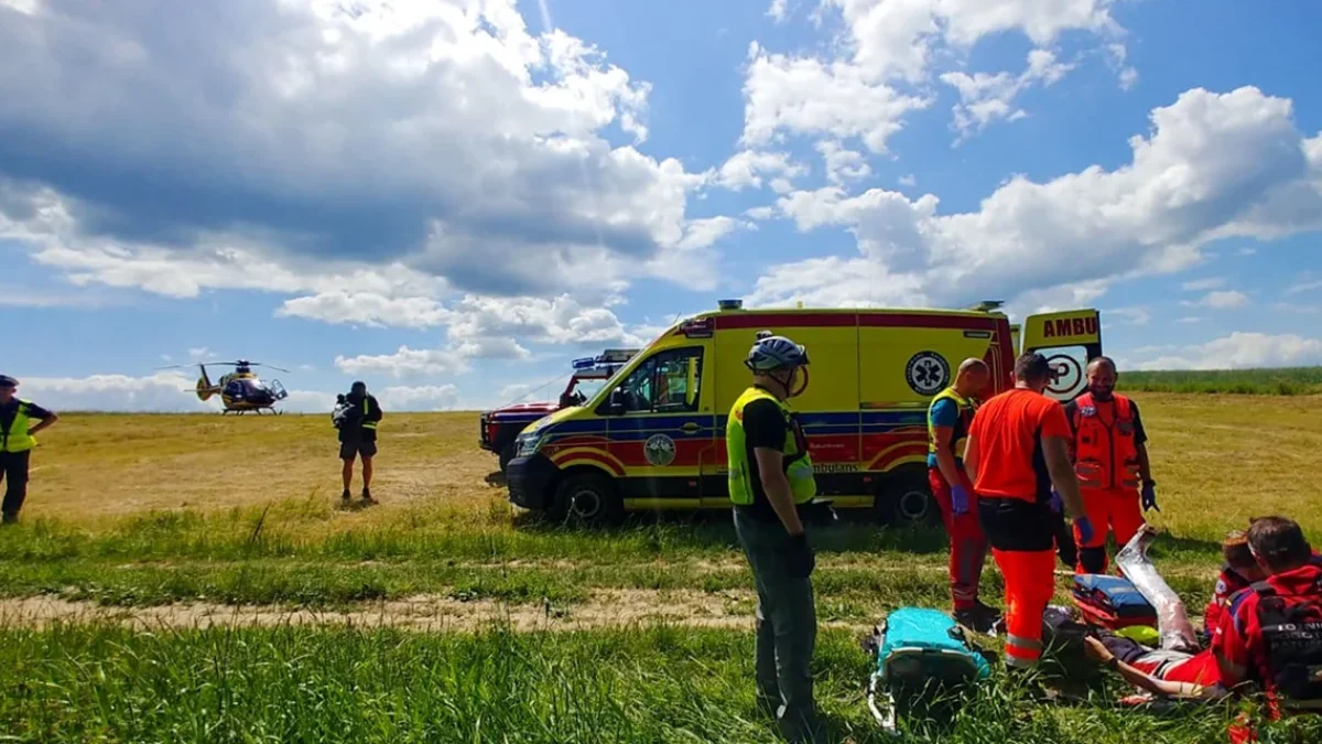 „Po mężczyźnie przejechał samochód” - takie zgłoszenie otrzymał dyżurny GOPR. Bieszczadzcy ratownicy ponownie mieli mnóstwo pracy - Zdjęcie główne