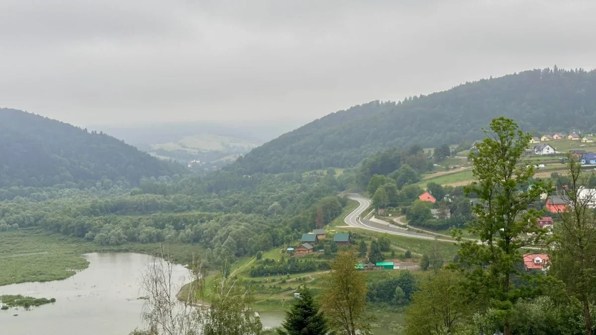 Najwyższy stopień zagrożenia w Bieszczadach. Może być niebezpiecznie - Zdjęcie główne