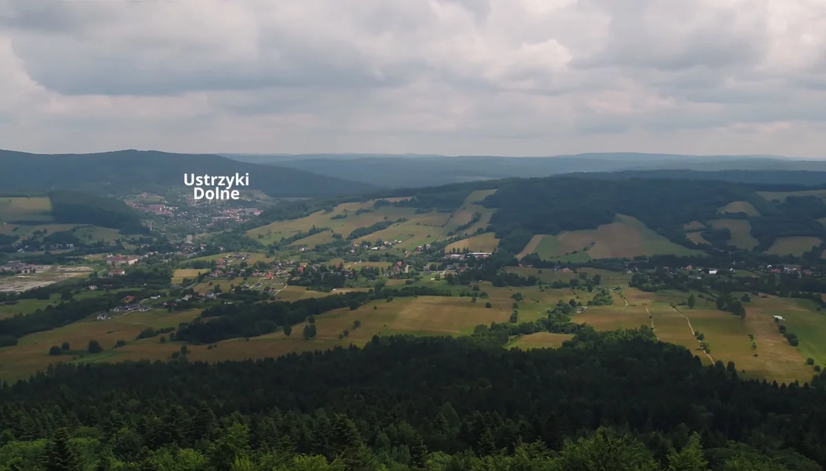 Na Holicy powstaje wieża widokowa. Kolejna atrakcja turystyczna w Bieszczadach. Co będzie można zobaczyć? [WIDEO] - Zdjęcie główne