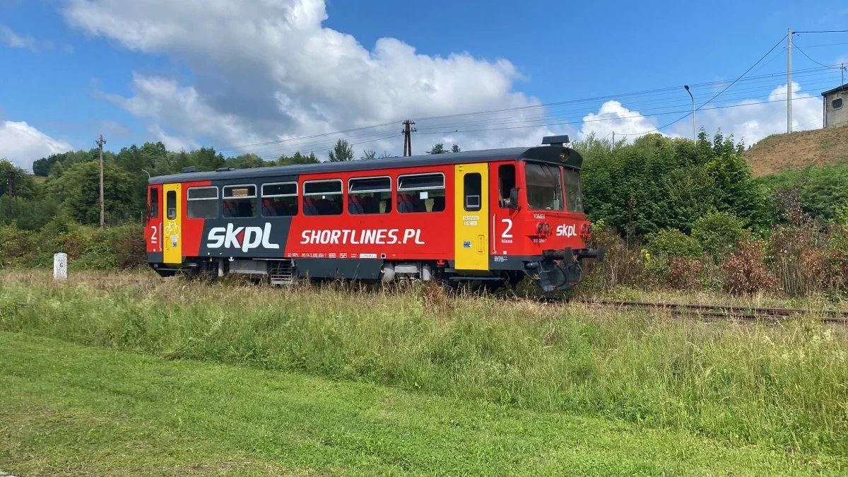 Pociągi ponownie dojeżdżają do Ustrzyk Dolnych. Koniec z zastępczą komunikacją autobusową - Zdjęcie główne