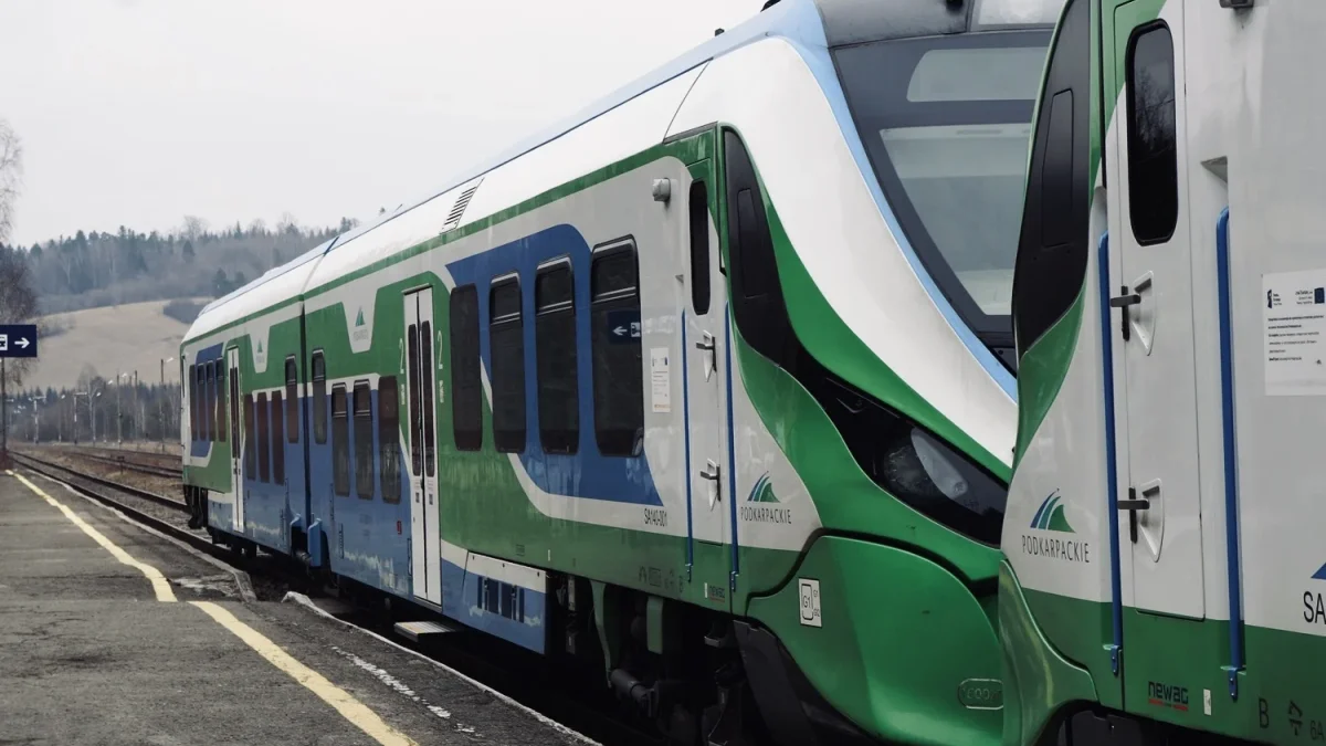 Do Uherzec Mineralnych autobusem, a dalej pociągiem. Kolejne grupy uchodźców z Ukrainy wyjechały w kierunku Tarnowa - Zdjęcie główne