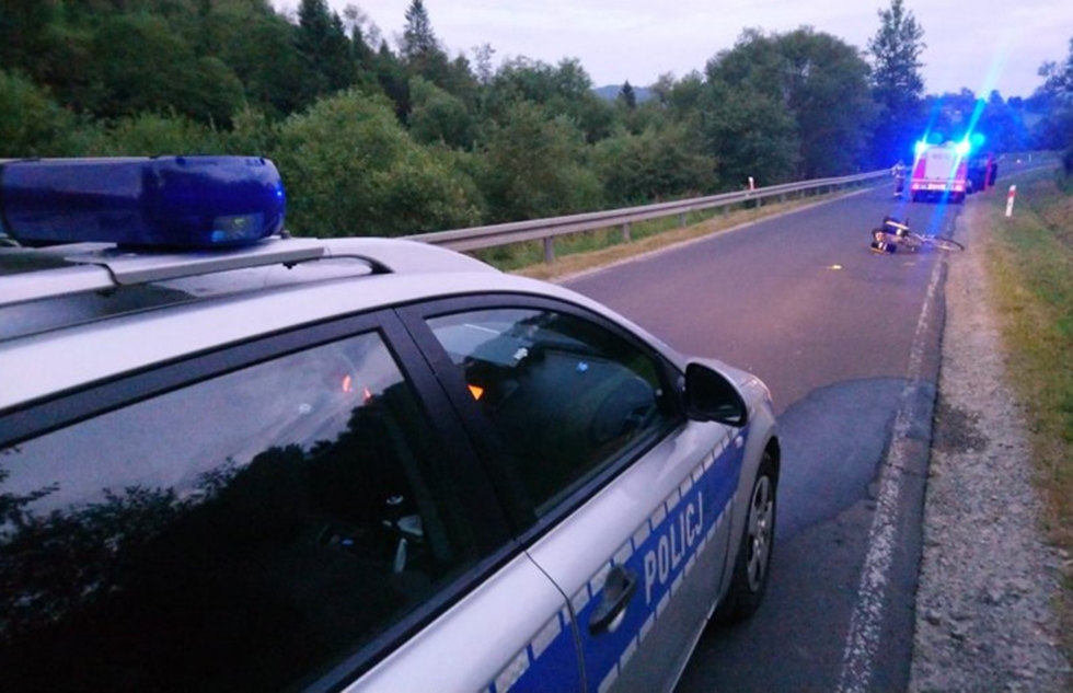 Wypadek z udziałem rowerzystki w Smolniku - Zdjęcie główne