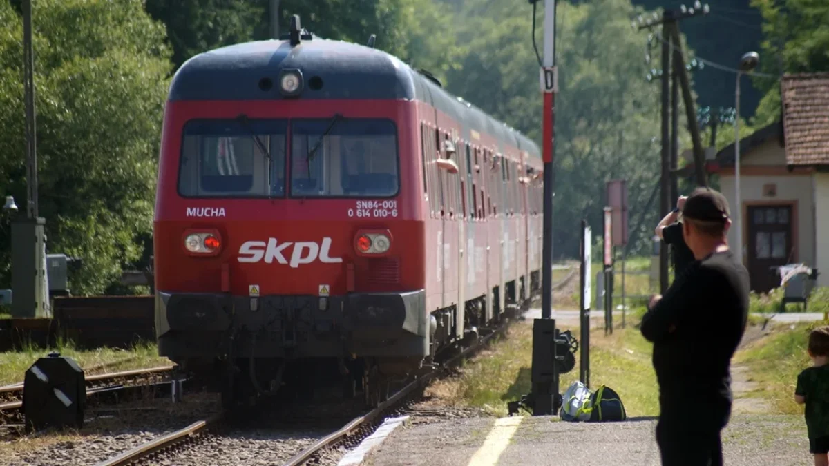 Do Uherzec Mineralnych ponownie będą jeździć pociągi. Pierwsze kursy już w czerwcu - Zdjęcie główne