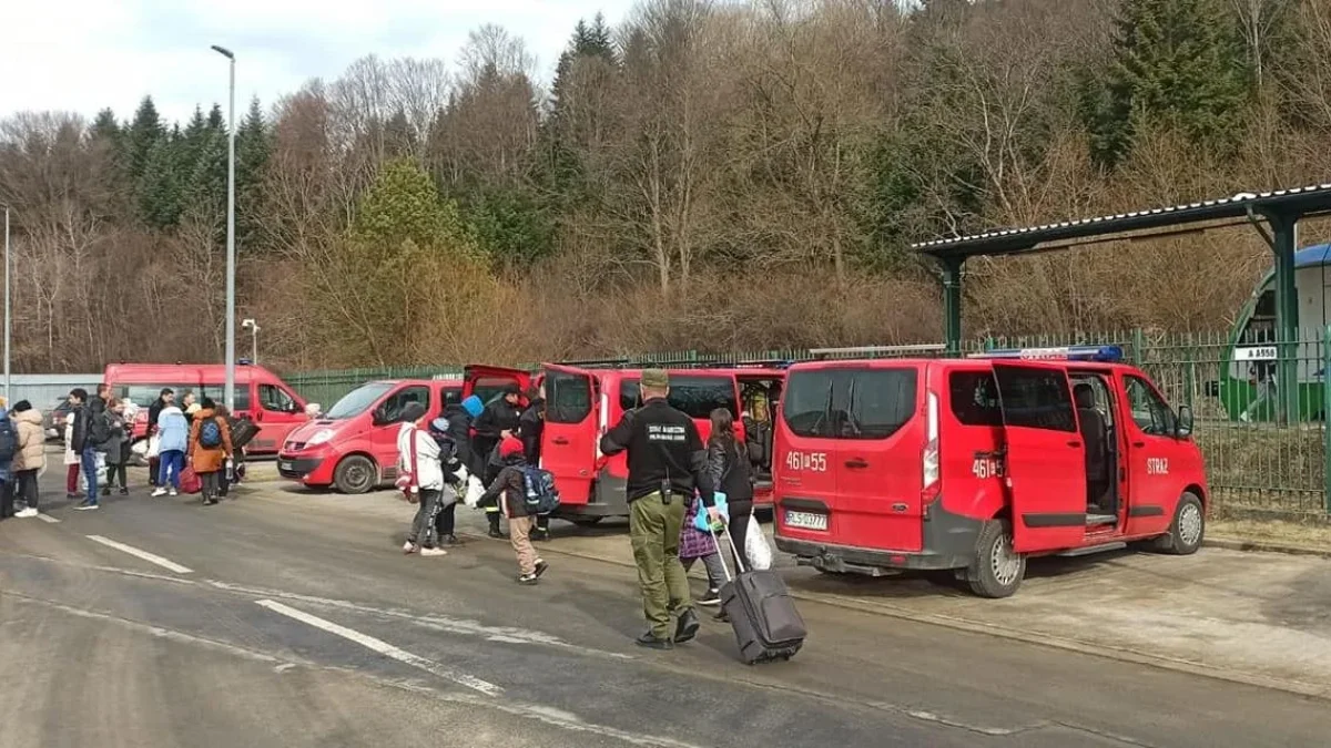 Przejście graniczne w Krościenku przekroczyło już ponad 118 tysięcy osób - Zdjęcie główne