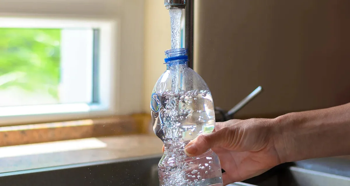UWAGA! Woda z wodociągu Żłobek w Bieszczadach jest niezdatna do picia. Wykryto w niej bakterie - Zdjęcie główne