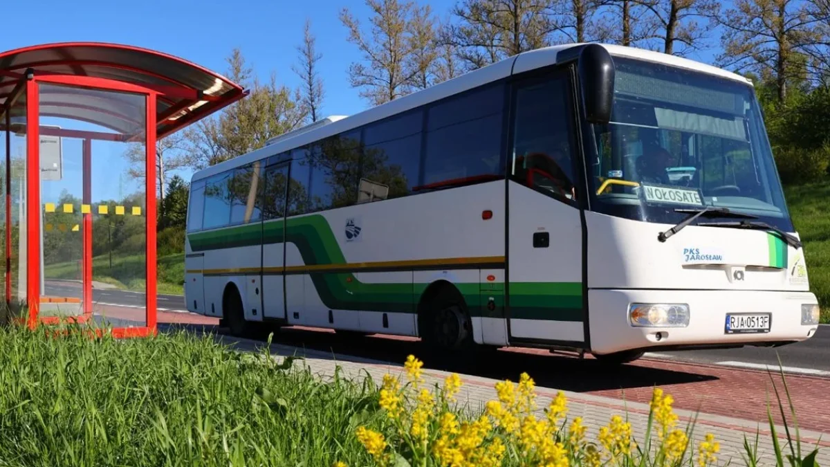 Z Wetliny dojedziemy bezpośrednio do Sanoka. W Bieszczadach zaczęła funkcjonować nowa linia autobusowa - Zdjęcie główne