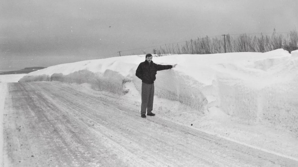 Bieszczadzkie zimy lat 80. Śnieżne tunele i walka z żywiołem - Zdjęcie główne