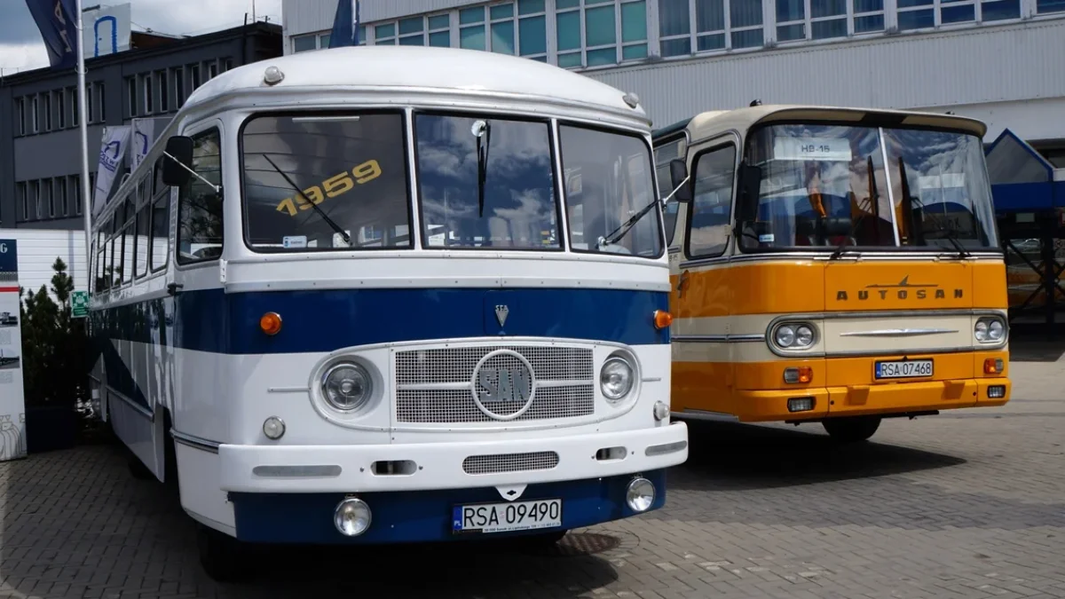 Kultowe modele Autosanu. Przez lata były nieodłącznym elementem "bieszczadzkich krajobrazów" - Zdjęcie główne