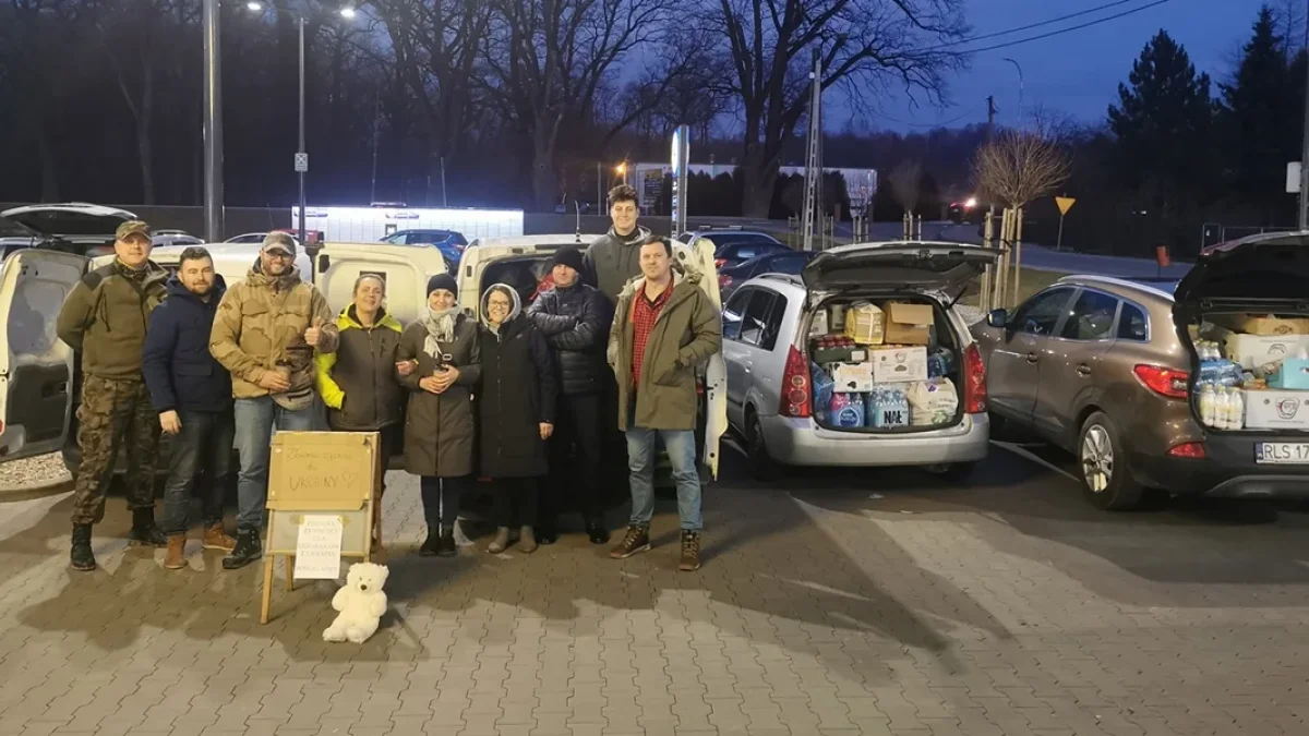 Ogromne wsparcie dla uciekających z Ukrainy. W Krościenku i Ustrzykach Dolnych otwarto kolejne magazyny na artykuły. Potrzebni są wolontariusze - Zdjęcie główne