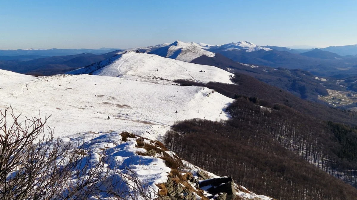 Bieszczady. Pogoda i warunki górskie na dziś. Poniedziałek, 02 grudnia - Zdjęcie główne