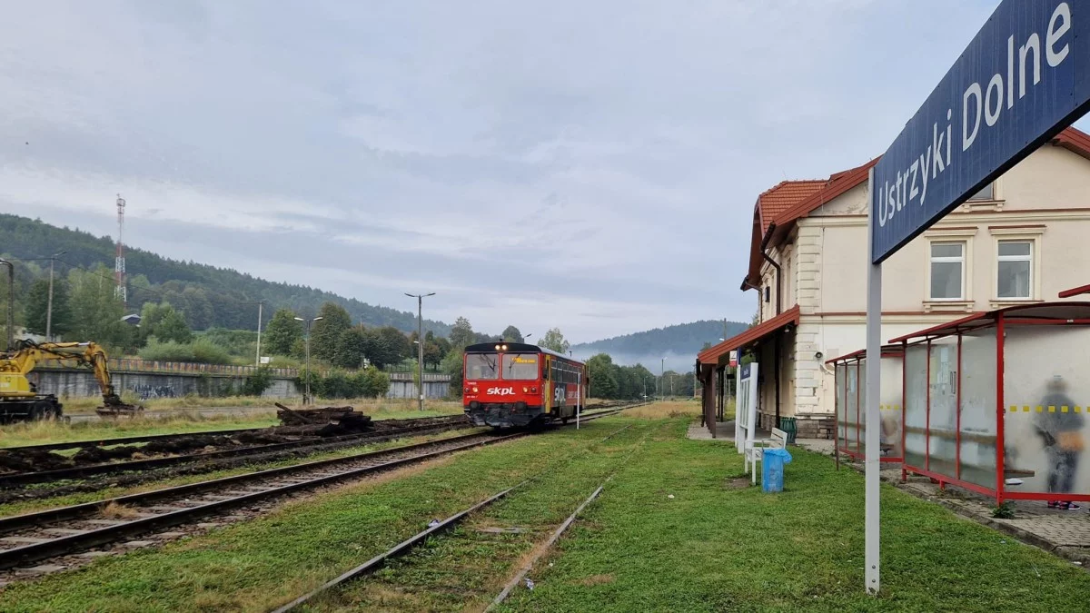 Trwają prace, by w Bieszczady lepiej jechało się pociągiem. Ma być dużo szybciej - Zdjęcie główne