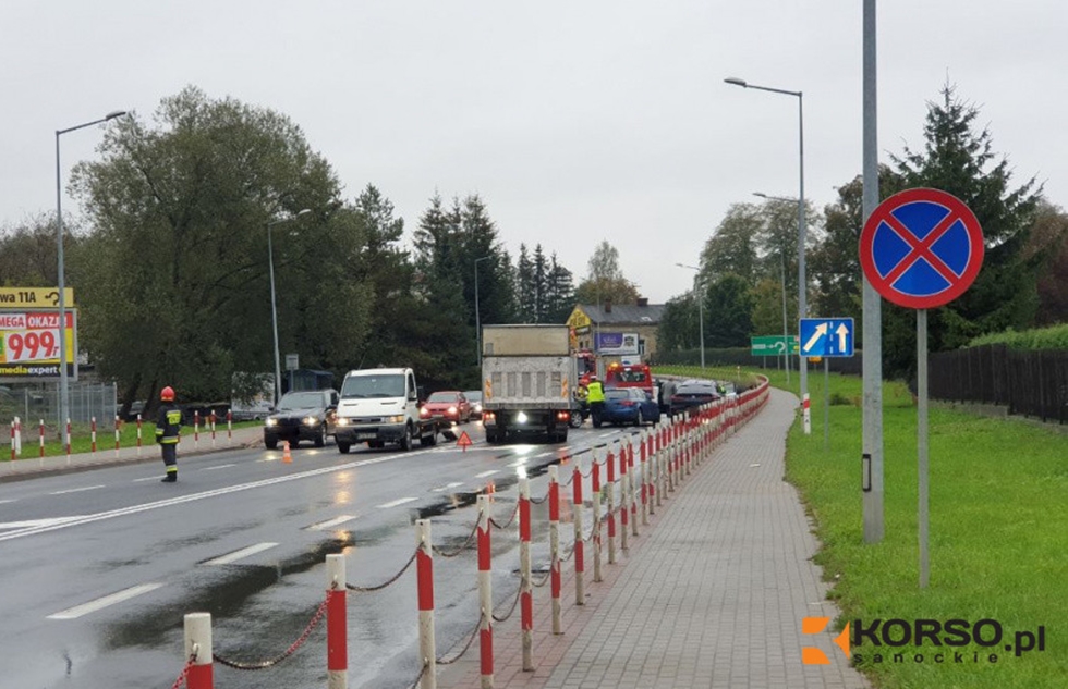 Stracił panowanie nad pojazdem i doprowadził do zderzenia [FOTO+VIDEO] - Zdjęcie główne