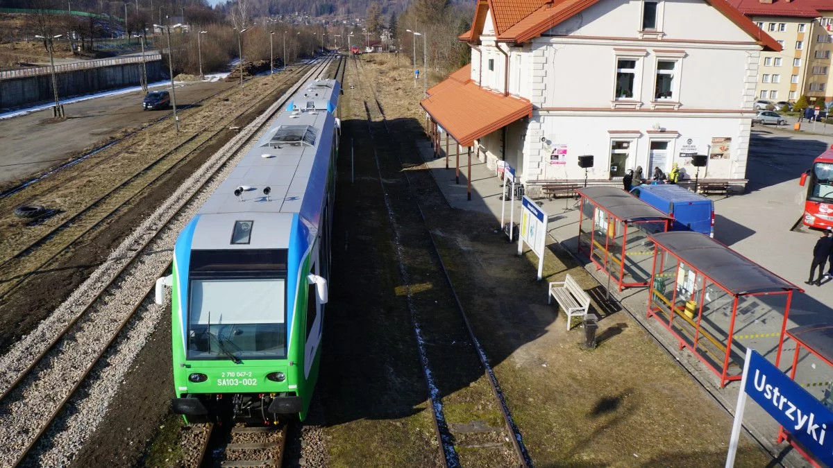 Z Ustrzyk Dolnych do Wrocławia i Gdańska pociągiem. Wystarczy tylko jedna przesiadka - Zdjęcie główne