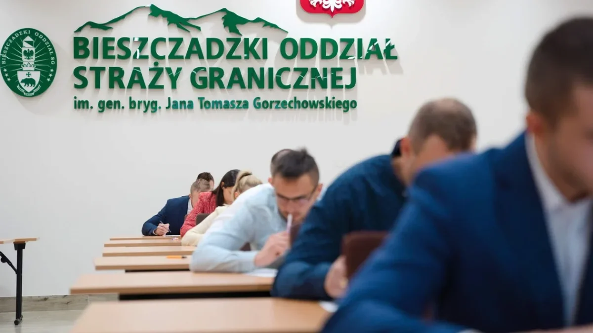 Trwa nabór do służby w straży granicznej w Bieszczadach. Zobacz, jak wygląda etap kwalifikacyjny kandydatów [WIDEO] - Zdjęcie główne