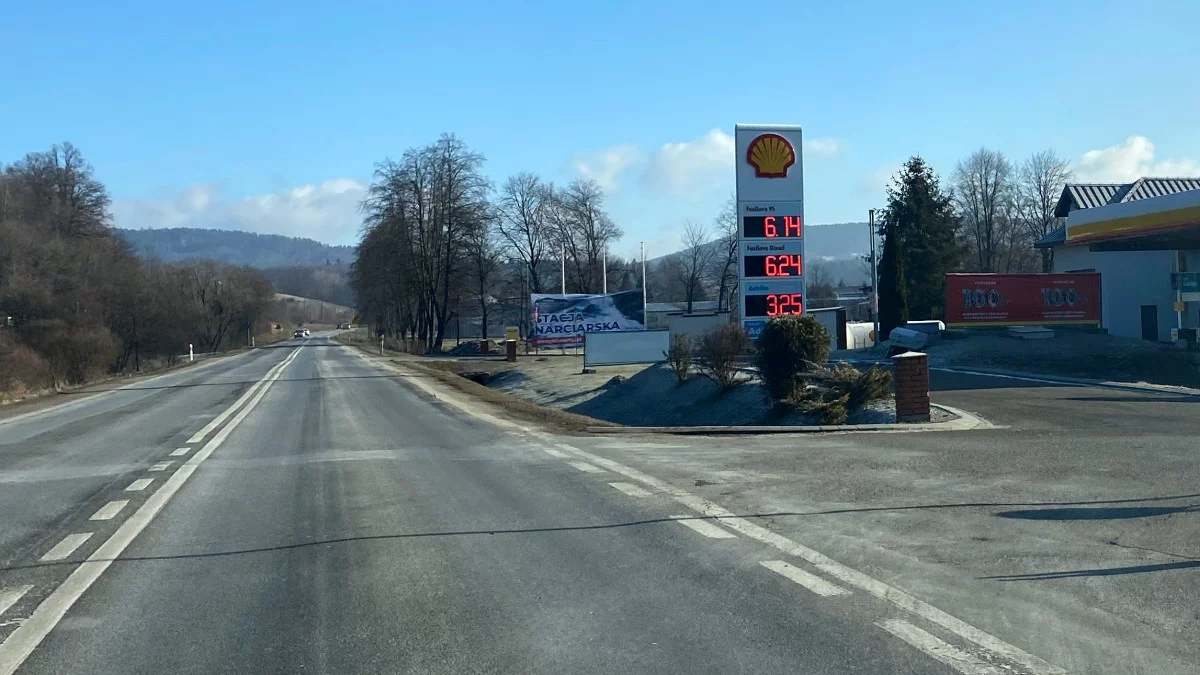 W porównaniu do ubiegłego tygodnia zapłacimy mniej. Tak prezentują się dzisiejsze ceny - Zdjęcie główne