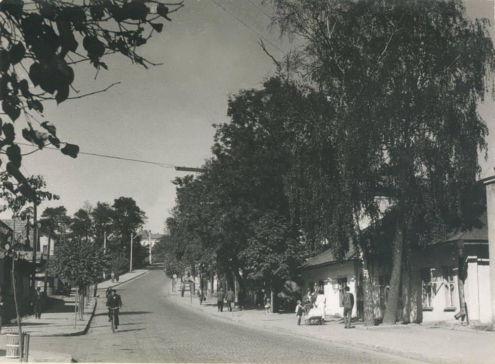 Dom rodzinny Beksińskich przy ul. Jagiellońskiej (wtedy Świerczewskiego) w Sanoku, lata 60. XX wieku