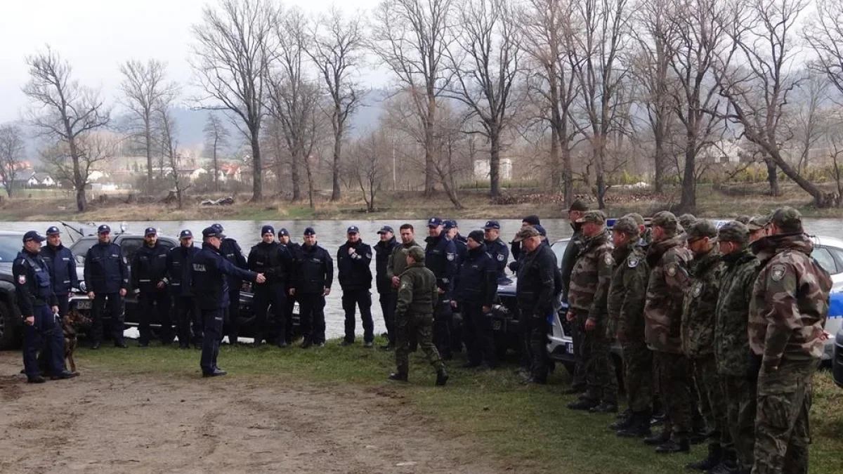 W Bieszczadach trwa akcja przeciwko kłusownictwu ryb. Ma to związek z rozpoczynającym się tarłem ryby świnki - Zdjęcie główne