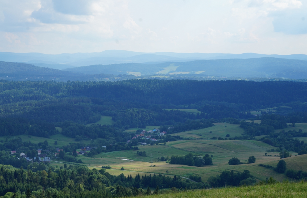 Fot. Kamil Mielnikiewicz - Panorama z szybowiska w Bezmiechowej