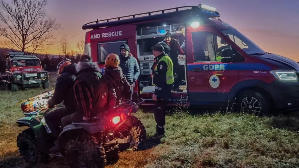 Ruszył do lasu w poszukiwaniu koni i nie wrócił do domu. Zaalarmowano ratowników GOPR Bieszczady - Zdjęcie główne