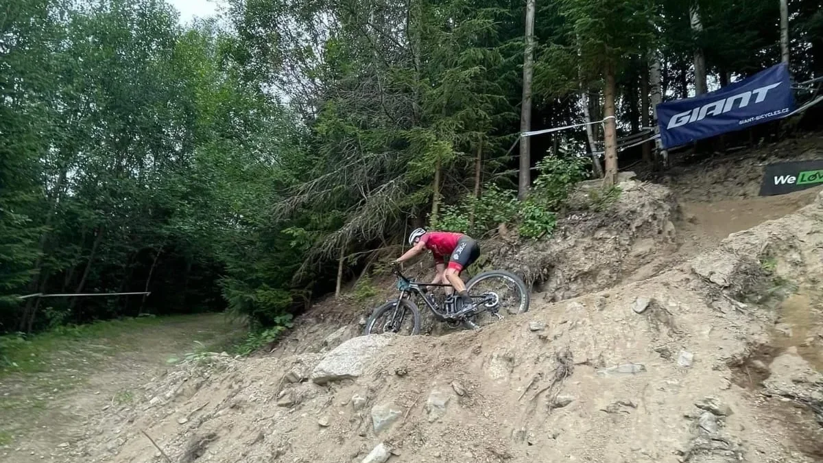 Na stoku góry Laworta nieopodal Ustrzyk Dolnych powstaną nowe trasy rowerowe. To szansa na rozwój kolejnych sportowców - Zdjęcie główne