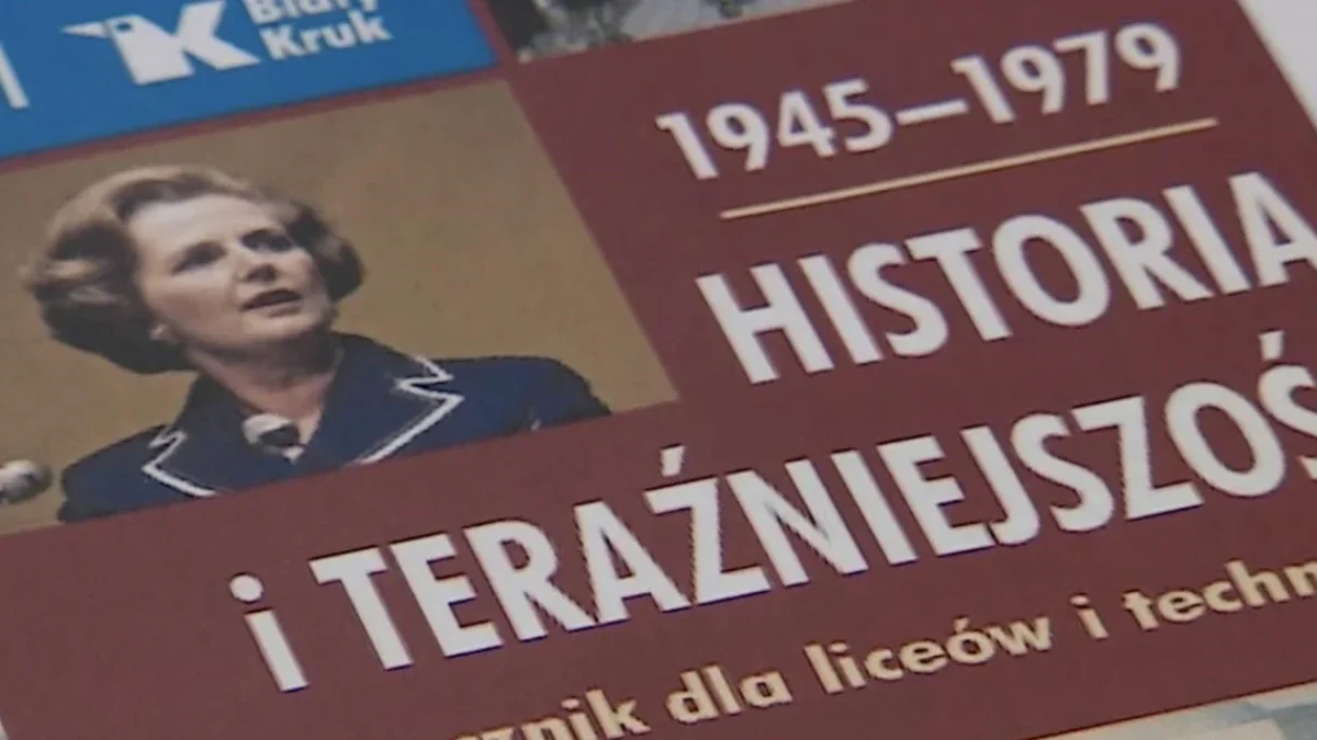 NIE dla podręcznika z "Historii i teraźniejszości" w ustrzyckiej szkole ponadpodstawowej. "Świadomie wydałem zakaz na korzystanie z tej treści" - Zdjęcie główne