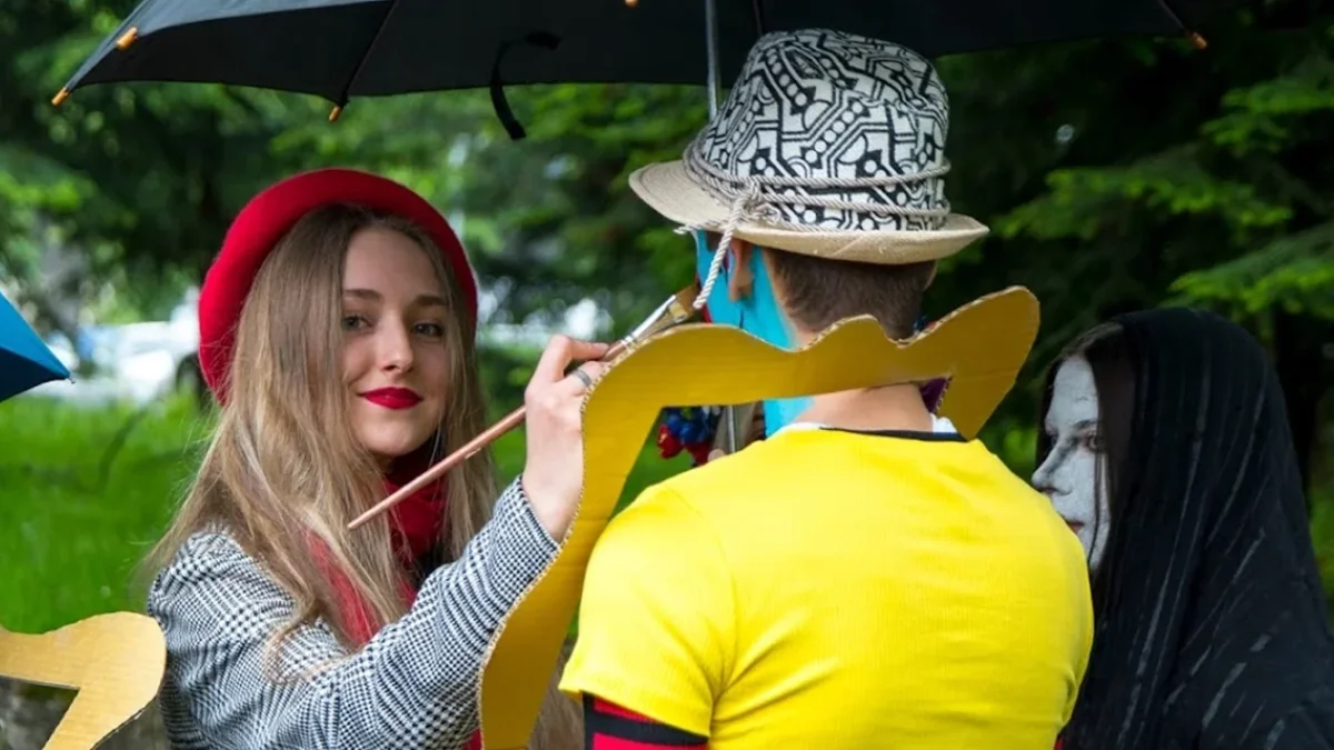 Ulicami Leska przejdzie barwny korowód. To część trzydniowych obchodów dni miasta - Zdjęcie główne