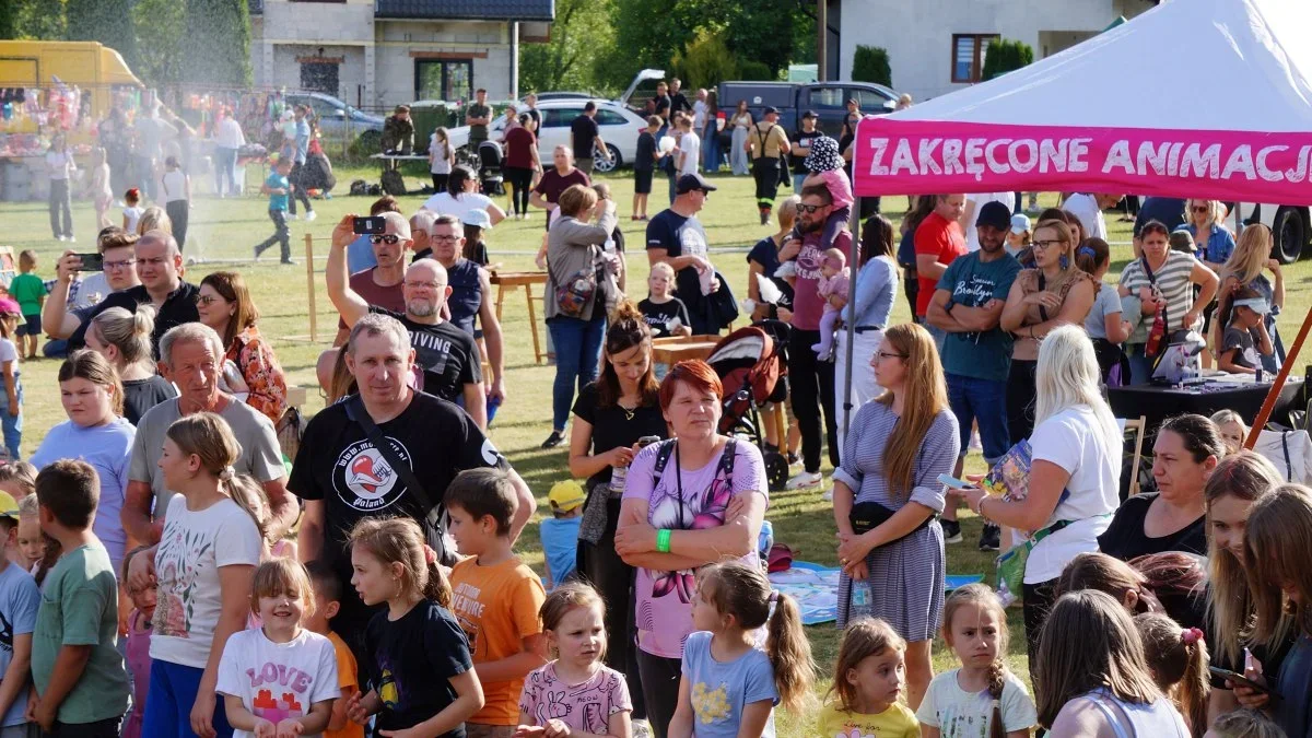 Gminny Dzień Dziecka w Wołkowyi. Święto radości i zabawy [ZDJĘCIA, WIDEO] - Zdjęcie główne