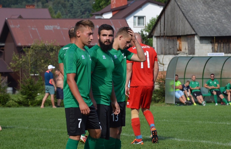 Gabry Łukowe przegrywają ale utrzymują pozycję lidera! - Zdjęcie główne